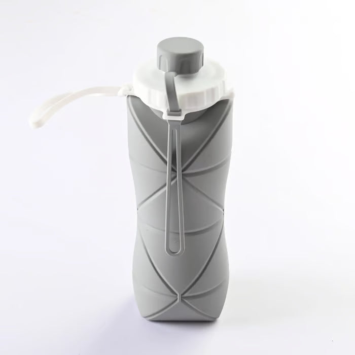 Collapsible Silicone Sports Water Bottle (600ml) – Leakproof & BPA-Free (Grey)